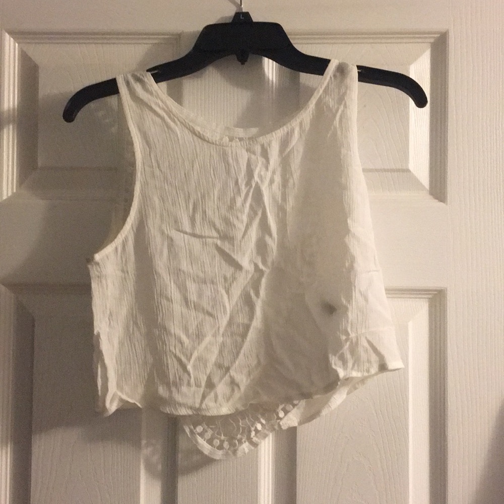 Crop top with open knit back